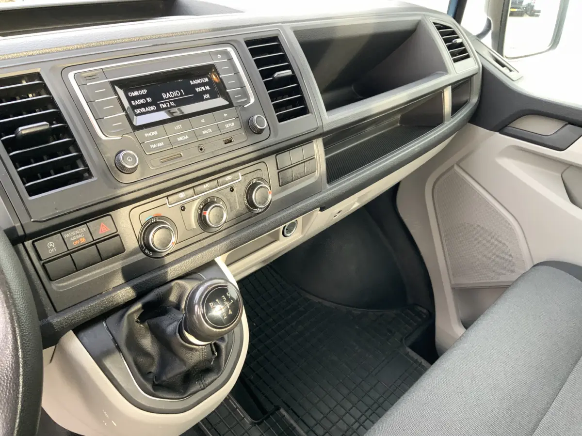 2.0 TDI L1H1 Trendline Airco 3 Zits Trekhaak 2200 kg Bakmaat L.255/B.195/H.0.40 CM Euro 6