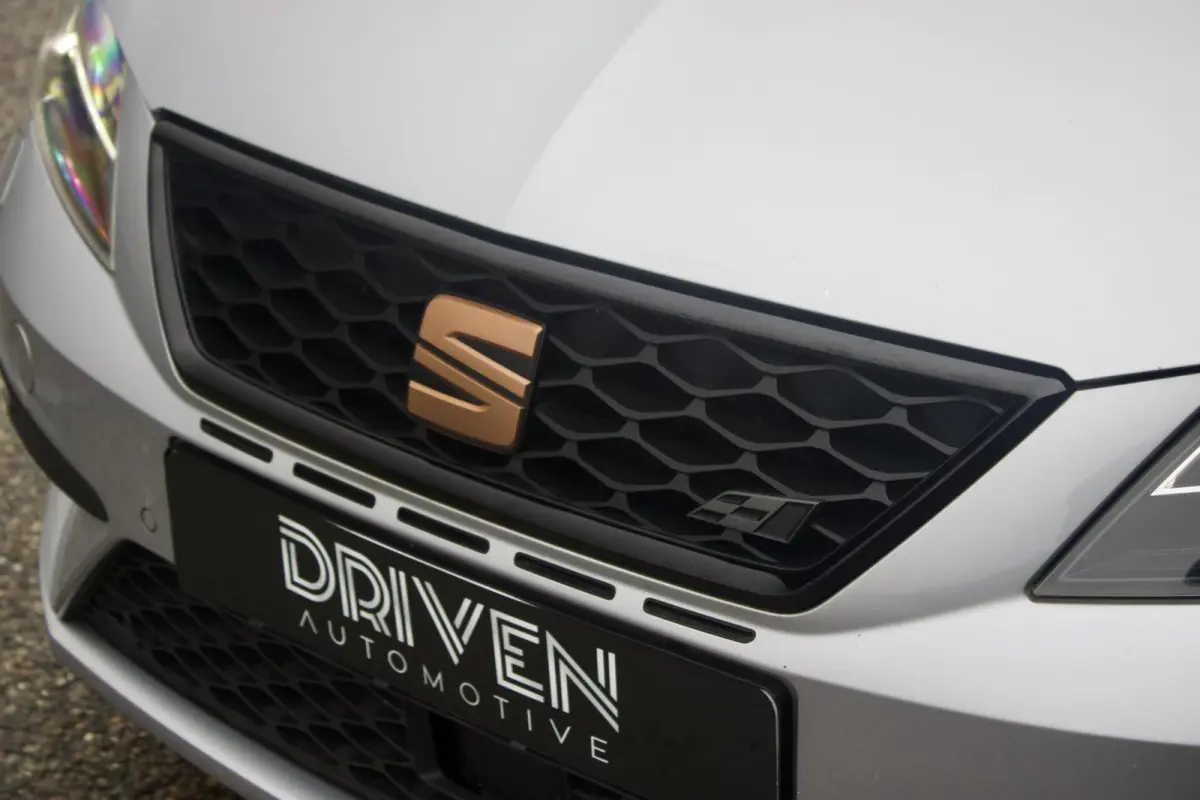 CUPRA 300 4DRIVE | Pano - Beats - Brembo - ACC