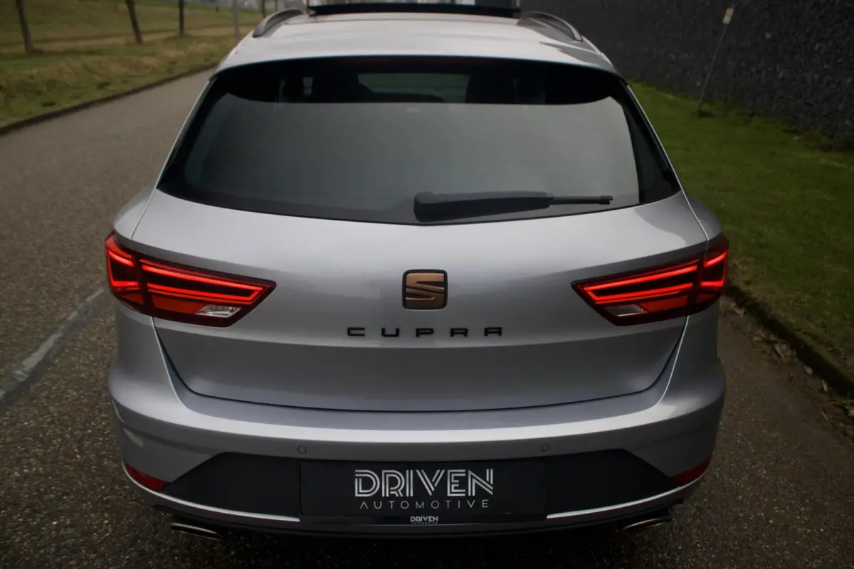 CUPRA 300 4DRIVE | Pano - Beats - Brembo - ACC