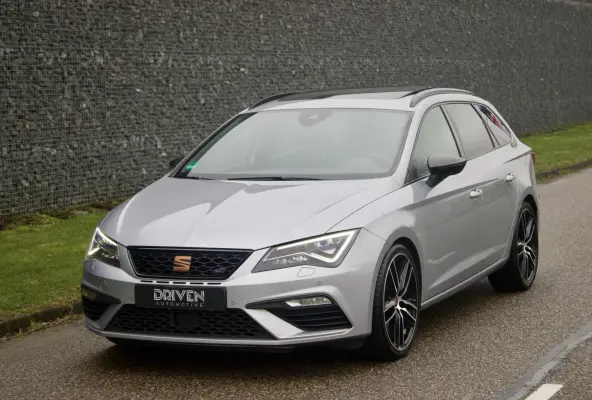 CUPRA 300 4DRIVE | Pano - Beats - Brembo - ACC