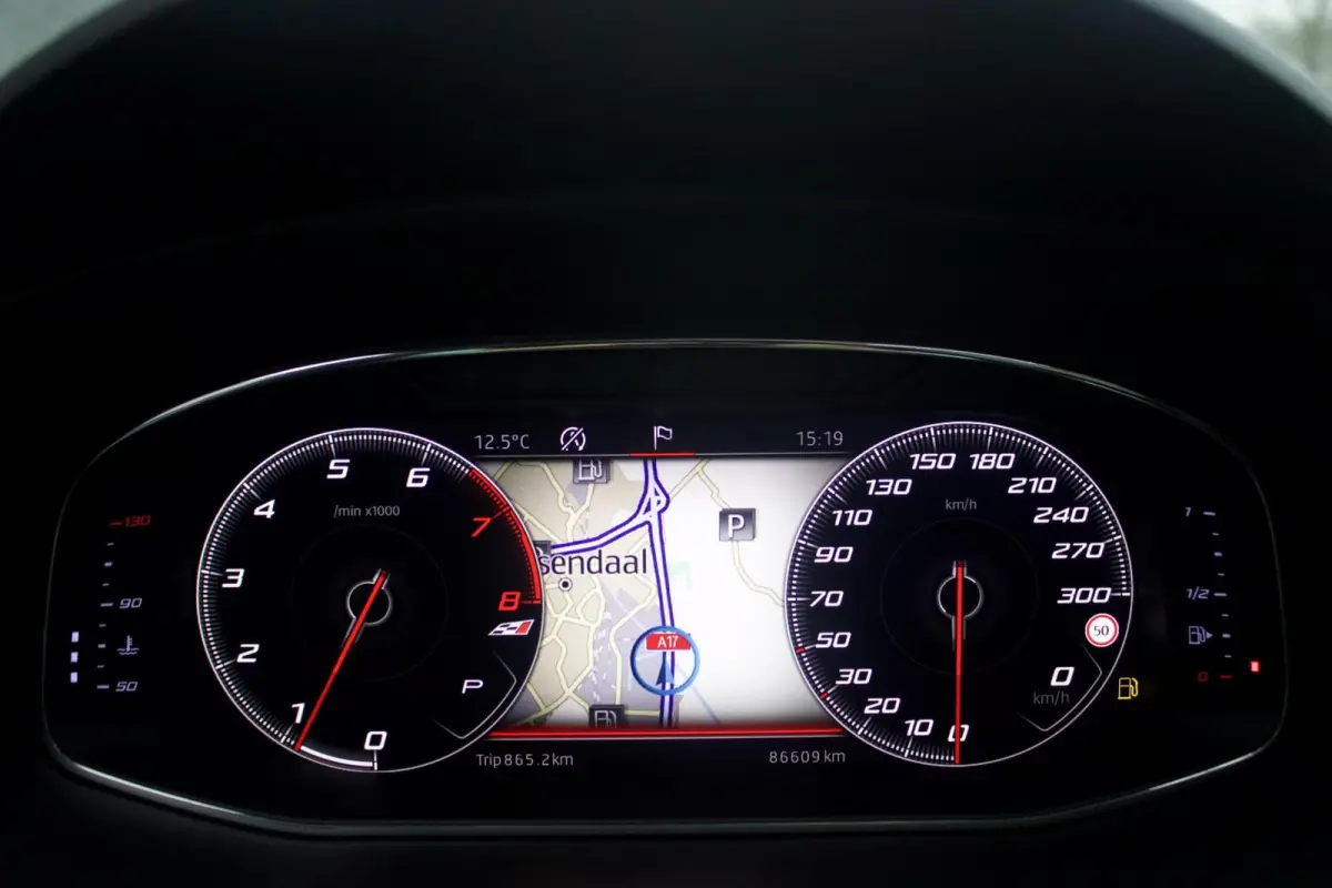 CUPRA 300 4DRIVE | Pano - Beats - Brembo - ACC