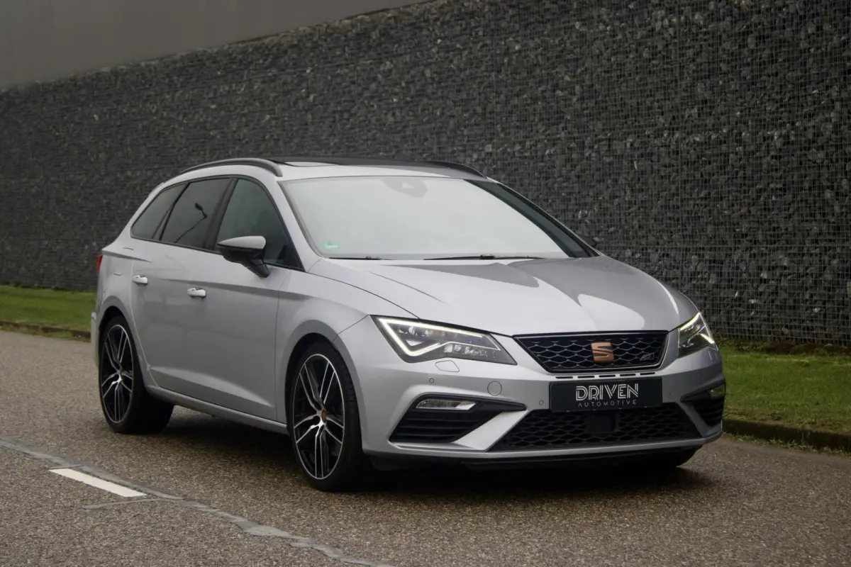 CUPRA 300 4DRIVE | Pano - Beats - Brembo - ACC
