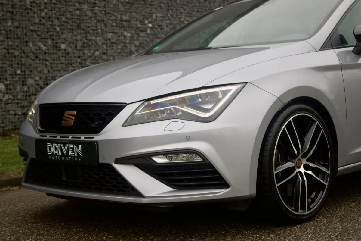 CUPRA 300 4DRIVE | Pano - Beats - Brembo - ACC