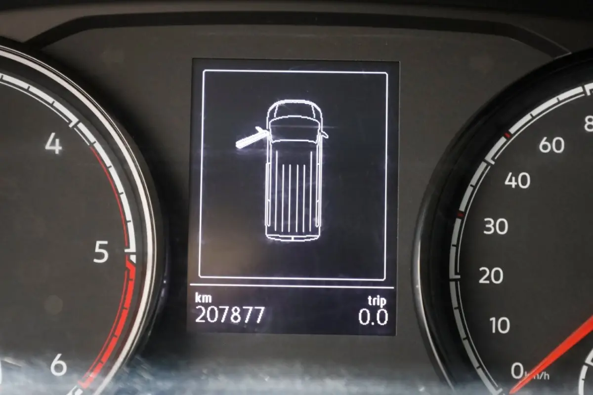 T6.1 2.0 TDI 110pk Lang D.C. Airco/Cruise 02-2022