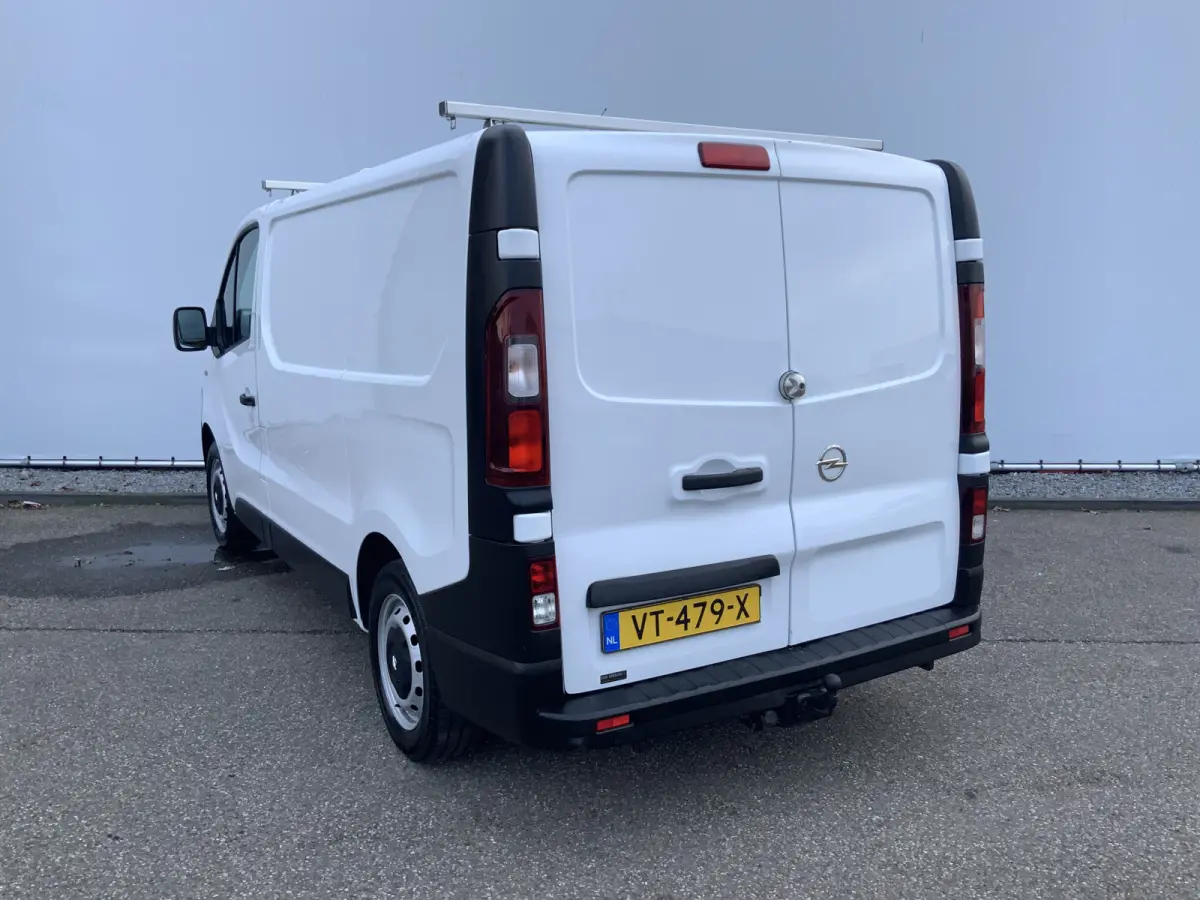 1.6 CDTI L1H1 Selection Airco Cruise 3 Zits Dakdrager Trekhaak 2000 kg Euro 5