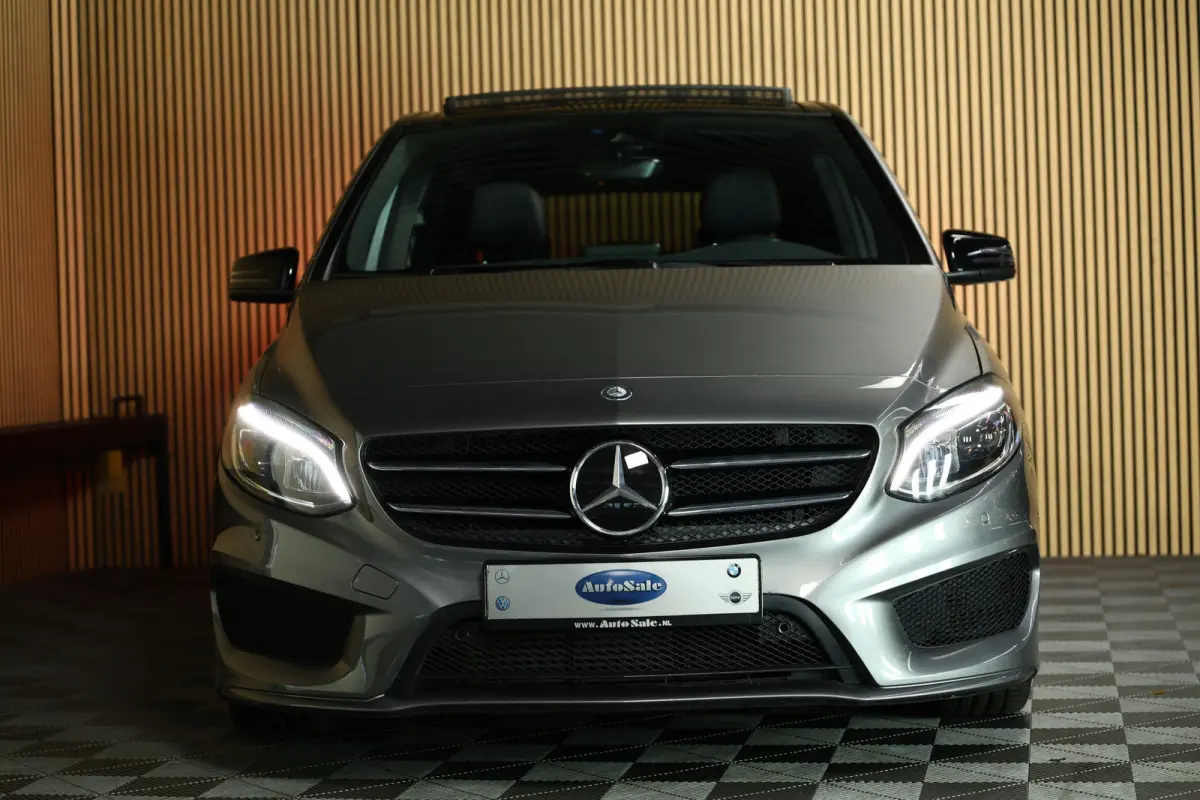 250 AMG 4Matic Automaat B 250 PANO H/K CARPLAY LEDER MEMORY '16