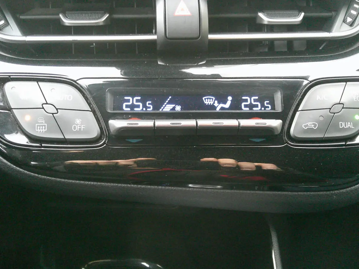 1.8 Hybrid Bi-Tone Trekhaak