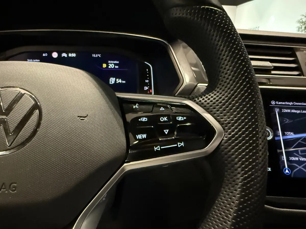 1.4 TSI eHybrid R-Line Business+ |PHEV|NAVI|CarPlay|Elek.Achterklep|IQ Light|