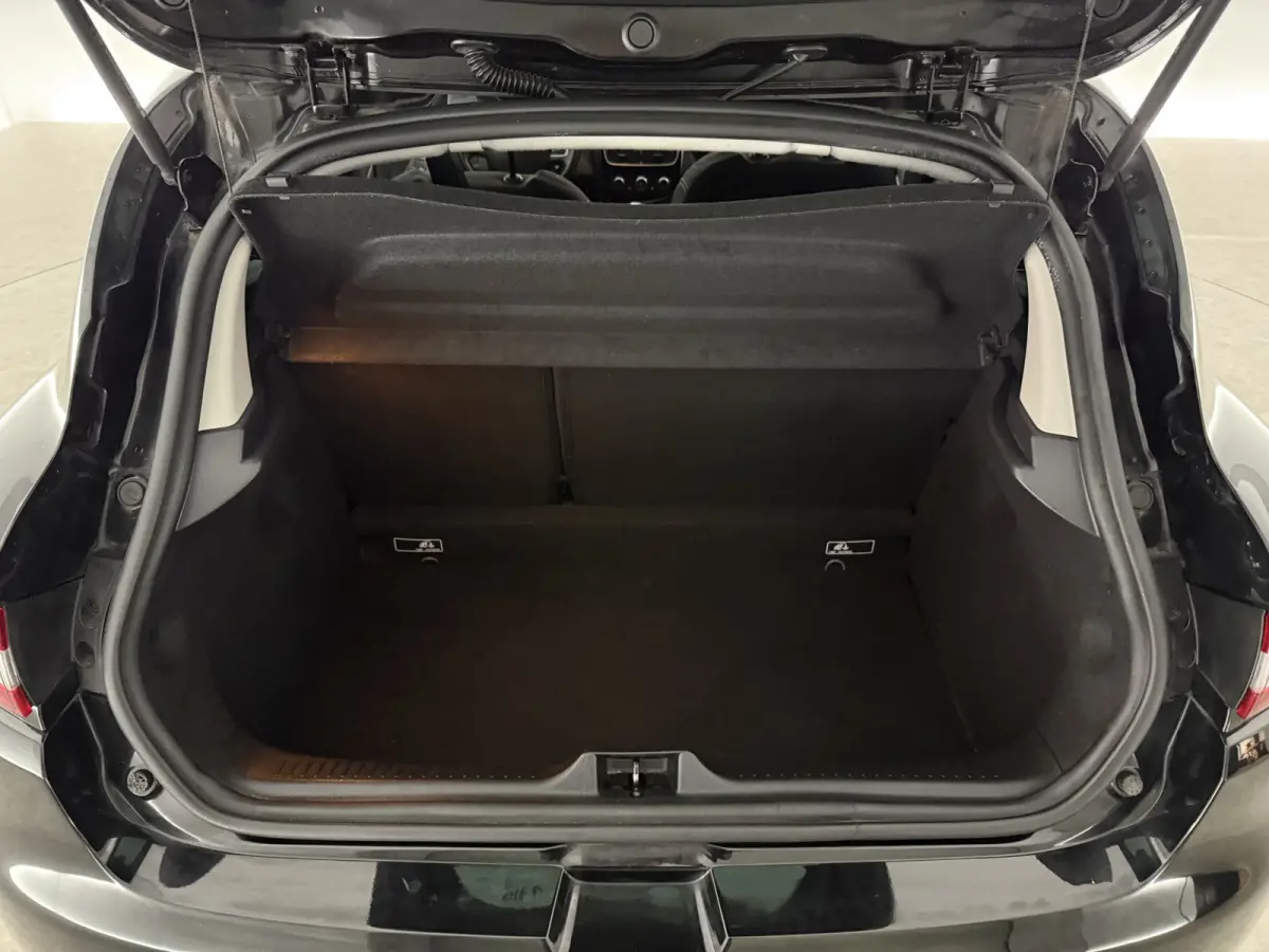 0.9 TCe Limited | Airco | Cruise | Parkeersens. | Navi | NAP
