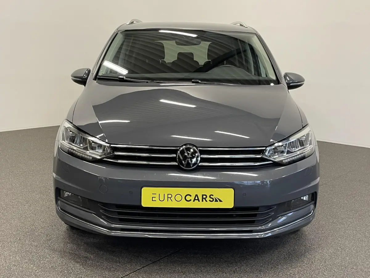 1.5 TSI DSG Highline Navigatie  Parkeersensoren Cruise Control  Blind Spot Assist  Stoelverwarming  ErgoActive stoelen  Climate Control