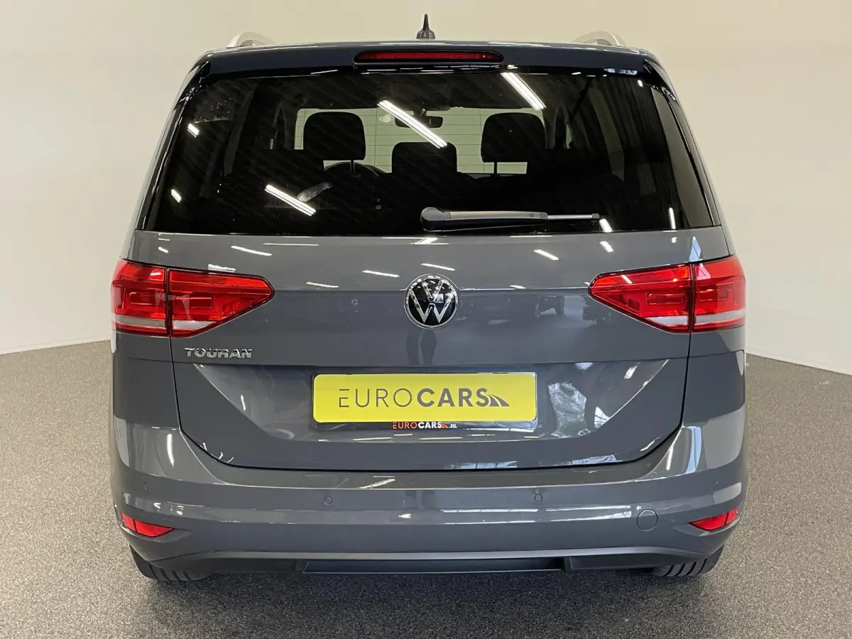 1.5 TSI DSG Highline Navigatie  Parkeersensoren Cruise Control  Blind Spot Assist  Stoelverwarming  ErgoActive stoelen  Climate Control