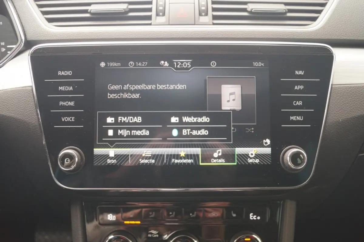1.4 TSI iV PHEV Business Edition Plus -NAVI-ECC-