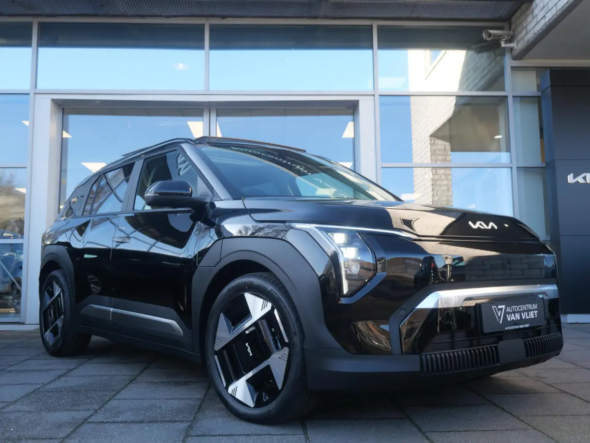 Plus Advanced 81.4 kWh | Schuifkanteldak | Stoel en stuurverwarming | Adaptief | Dode Hoek