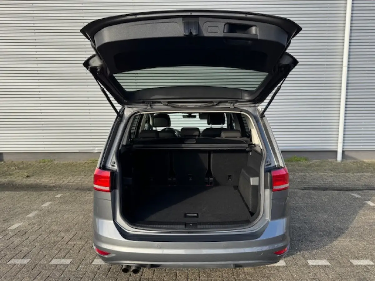 1.4 TSI Automaat,Comfortline,Navigatie,parkeersensoren/Camera,cruisecontrol,stoelverwarming,
