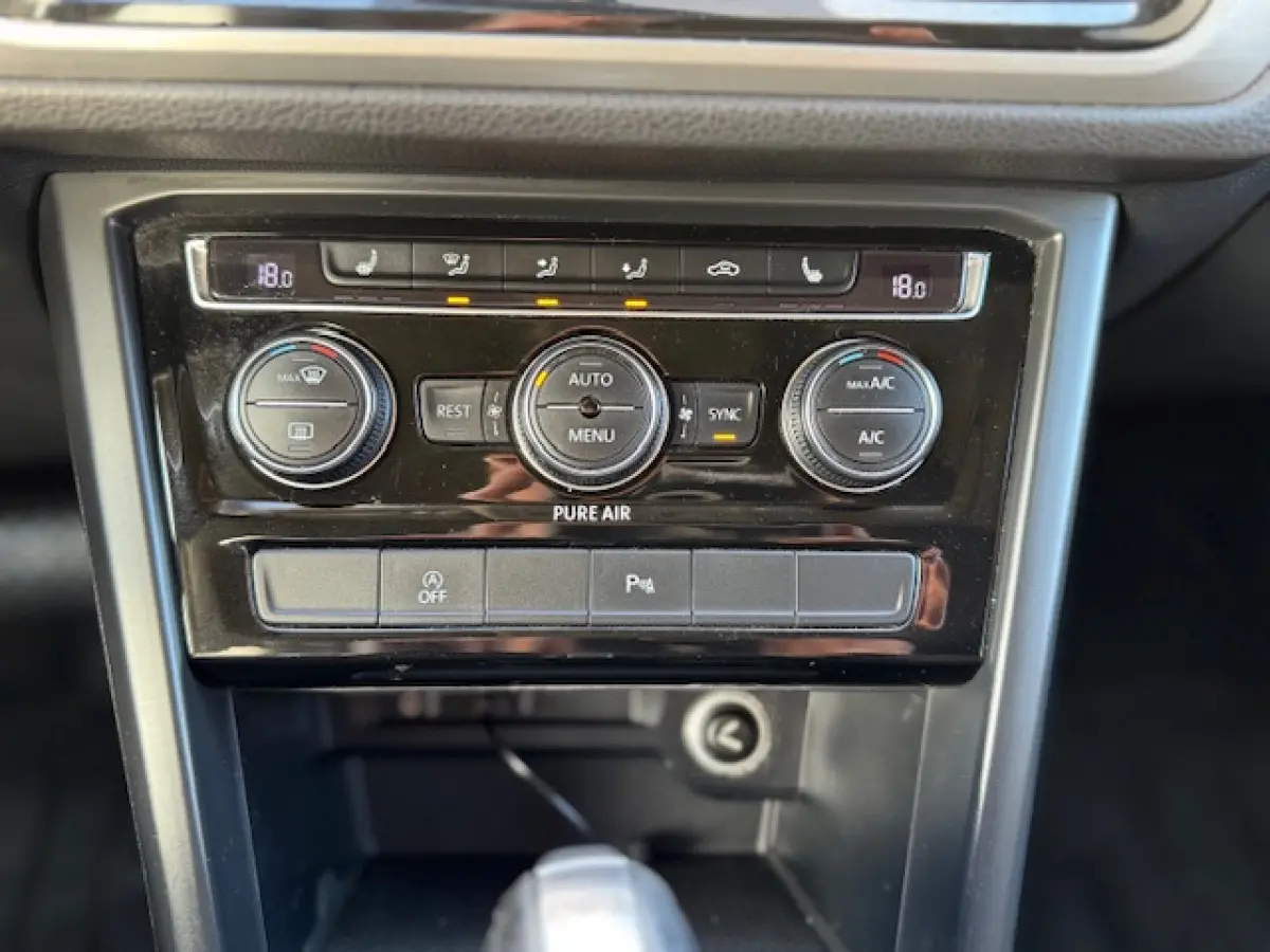 1.4 TSI Automaat,Comfortline,Navigatie,parkeersensoren/Camera,cruisecontrol,stoelverwarming,