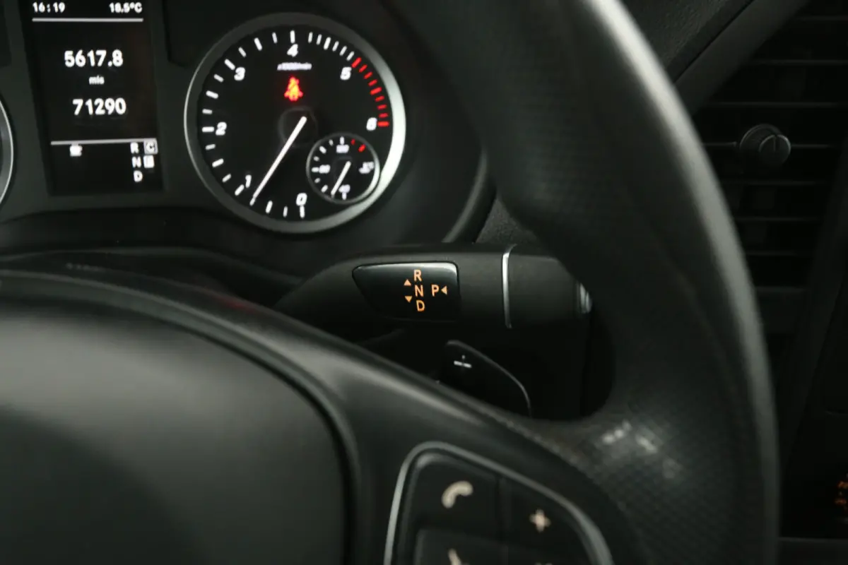 114 CDI Lang | Automaat | Airco | Cruise | 3 Zits | Trekhaak | Camera | Carplay | Navi