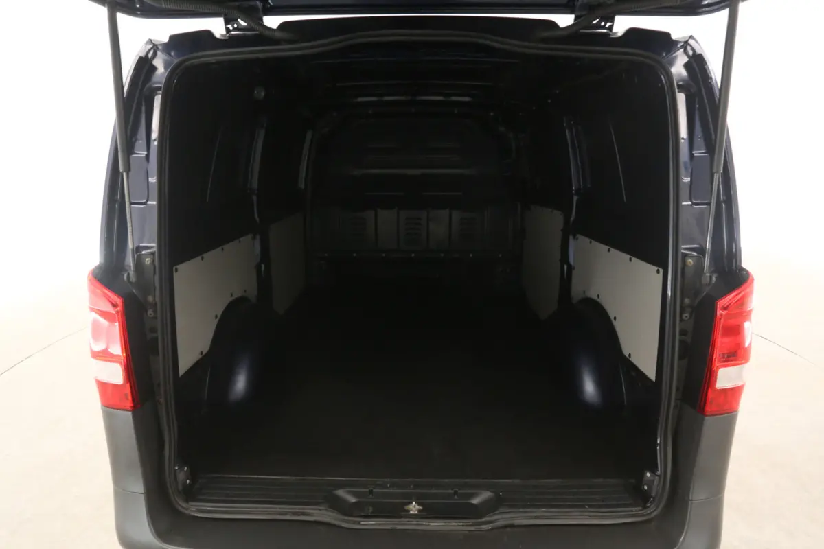 114 CDI Lang | Automaat | Airco | Cruise | 3 Zits | Trekhaak | Camera | Carplay | Navi
