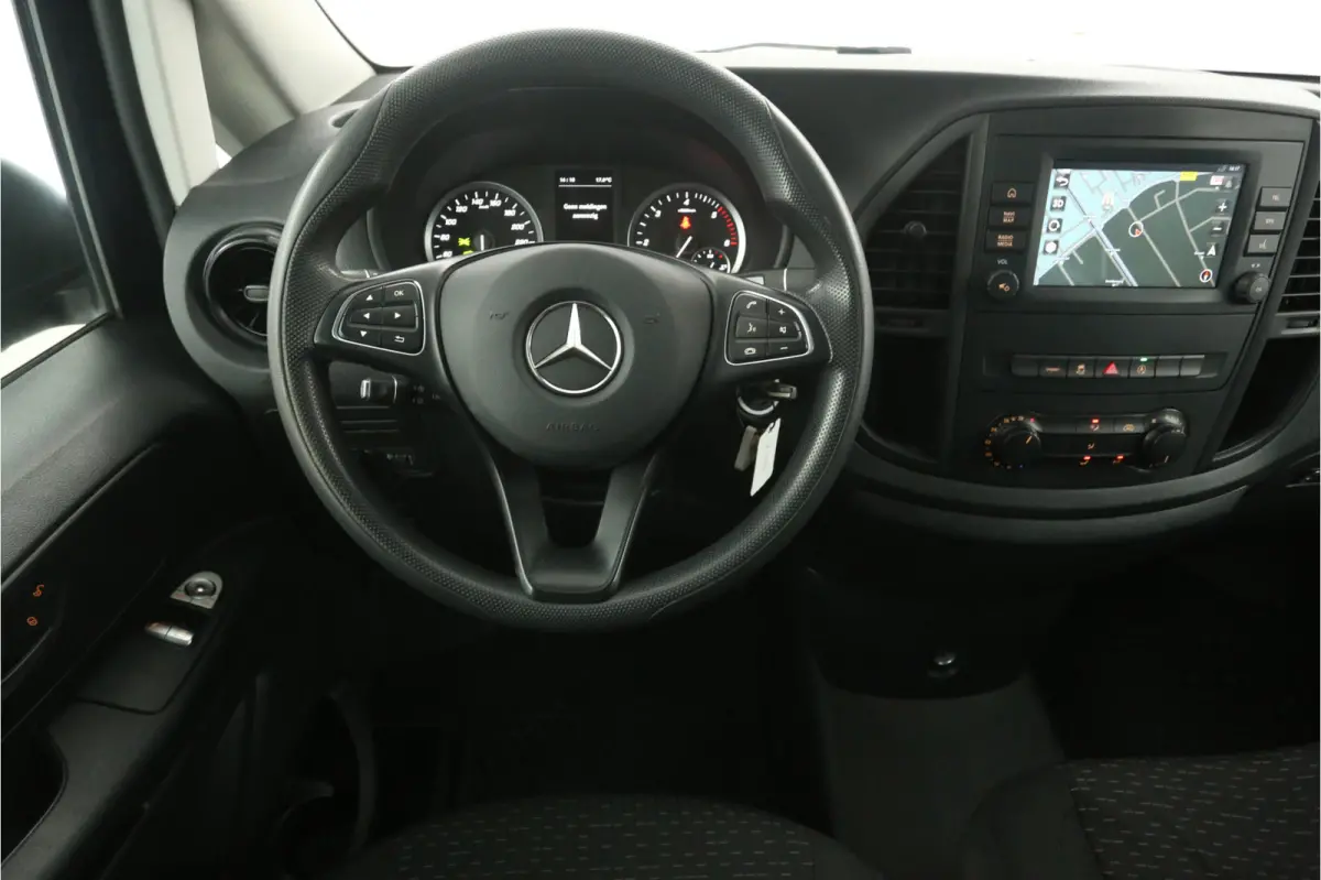 114 CDI Lang | Automaat | Airco | Cruise | 3 Zits | Trekhaak | Camera | Carplay | Navi