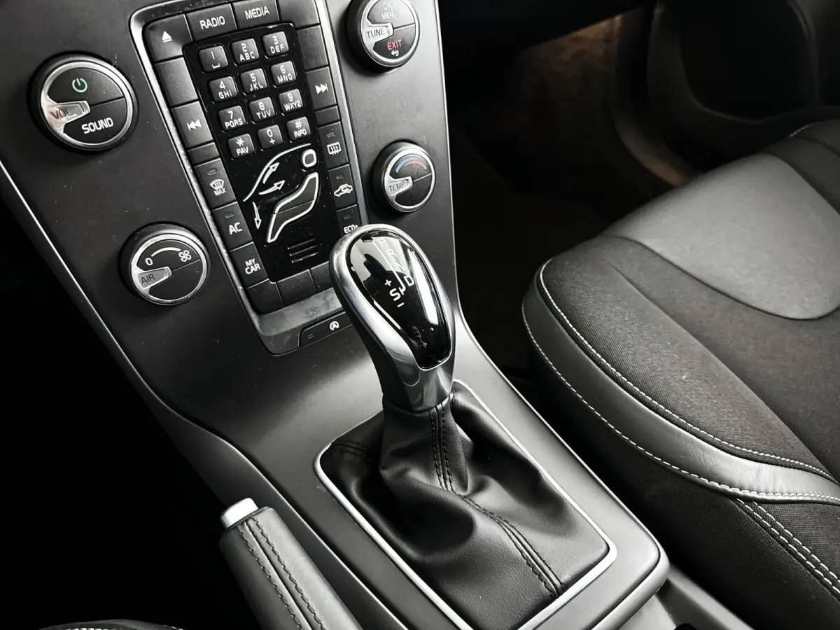T2 AUT. Polar | Cruise control | Parkeersensoren achter
