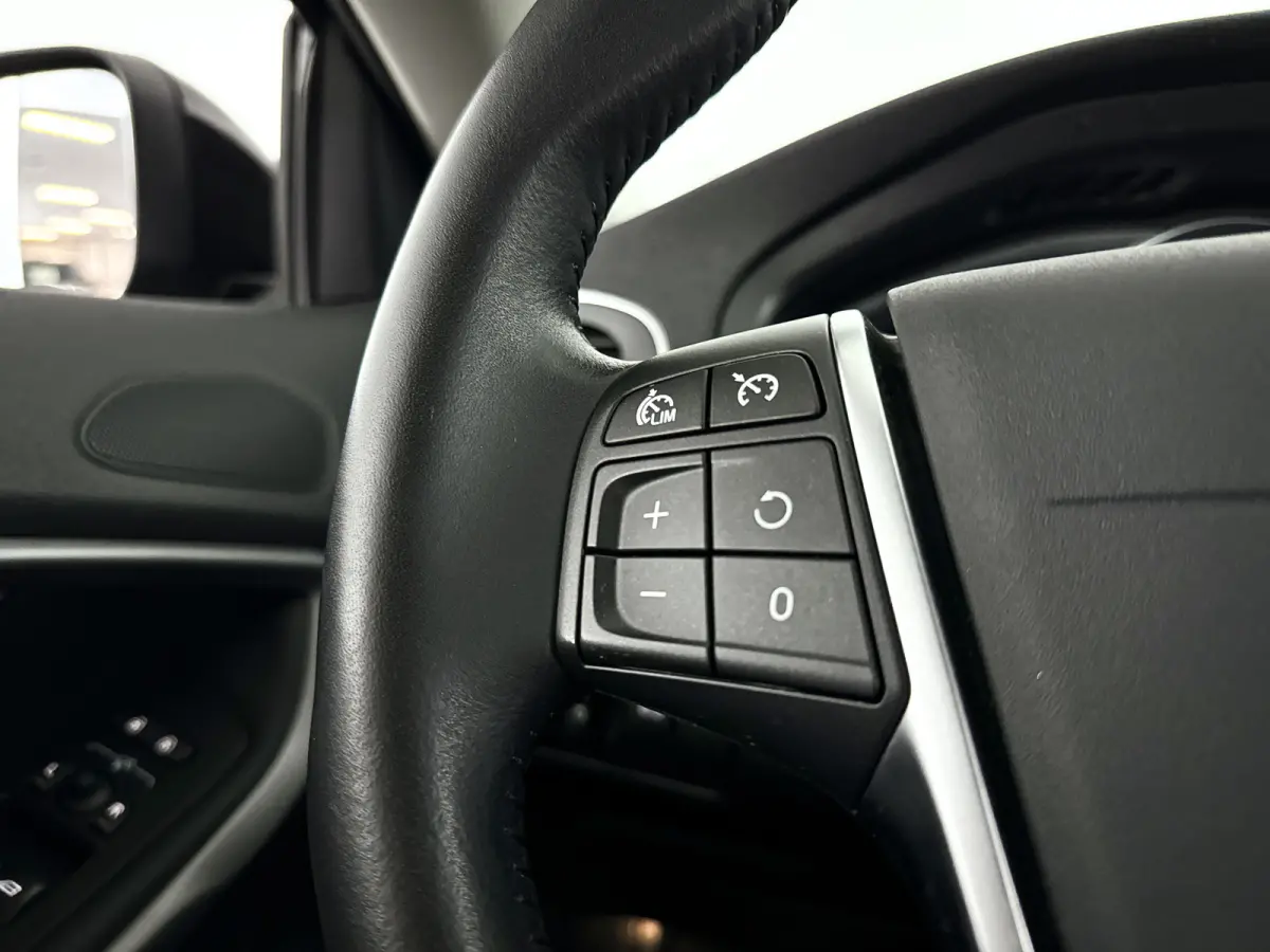 T2 AUT. Polar | Cruise control | Parkeersensoren achter