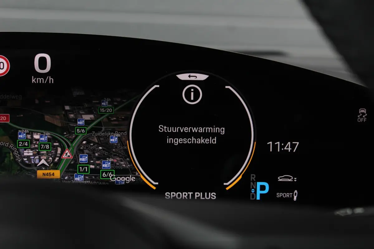 Turbo 93 kWh | Passenger Displ. | Sportchrono | Pano