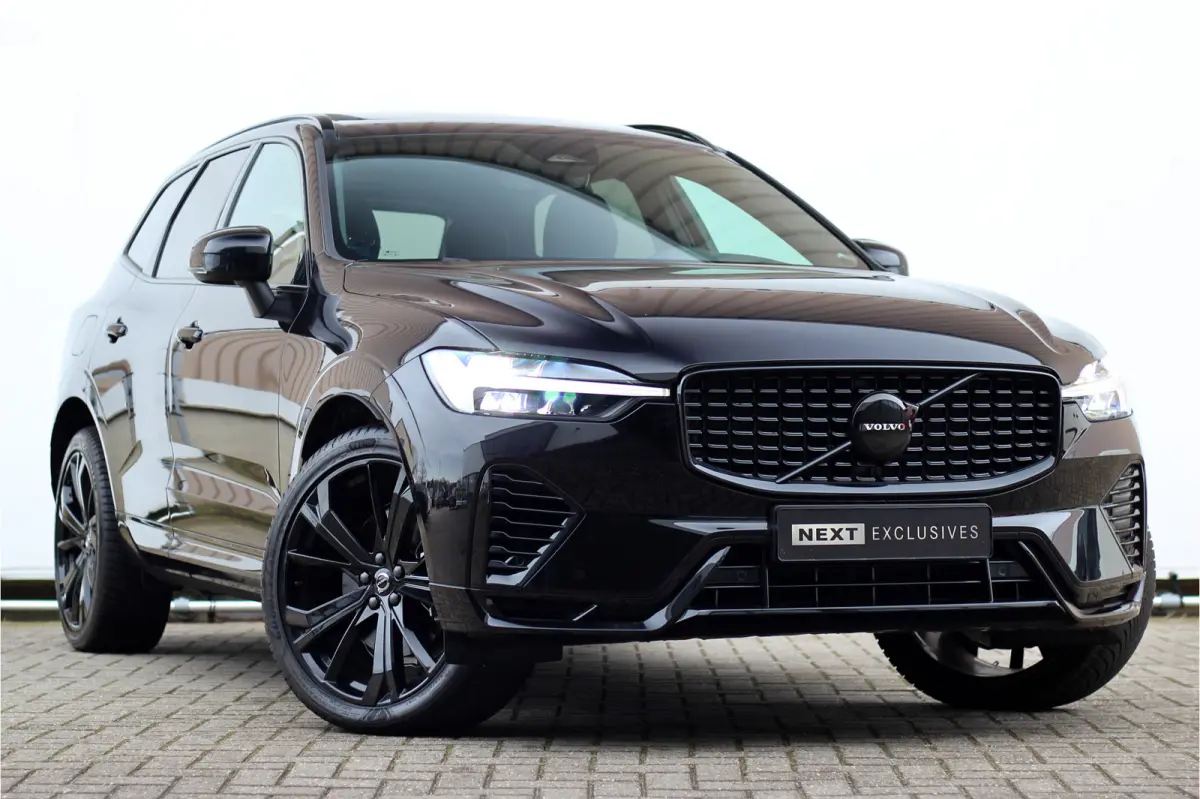 2.0 T6 Plug-in hybrid AWD Plus Black Edition R-Design | Nieuw | Pano | Head-up | ACC |