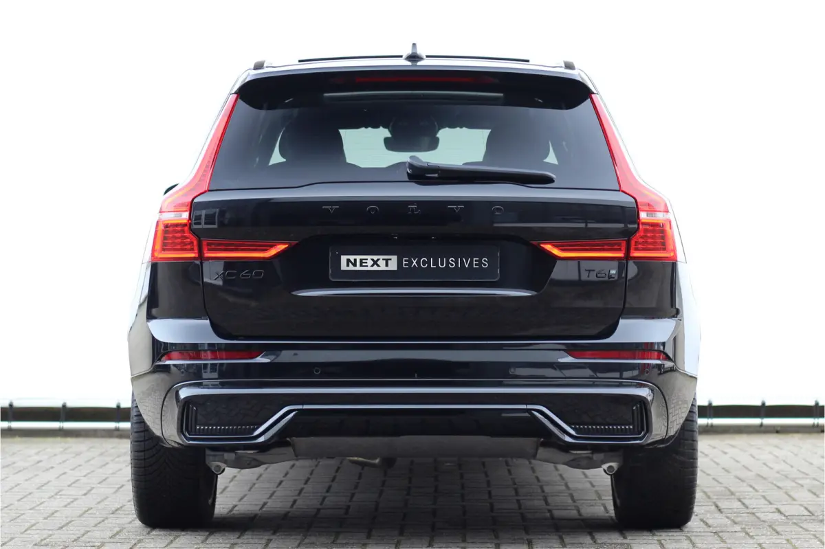 2.0 T6 Plug-in hybrid AWD Plus Black Edition R-Design | Nieuw | Pano | Head-up | ACC |