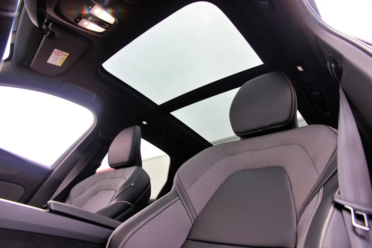2.0 T6 Plug-in hybrid AWD Plus Black Edition R-Design | Nieuw | Pano | Head-up | ACC |