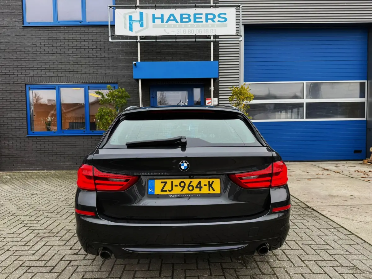 520i High Executive Edition 184PK|Virtual|PANO|Sportstoel|PDC|Prof Navi|Leder|Camera|Full Led|StoelVW|Memmory