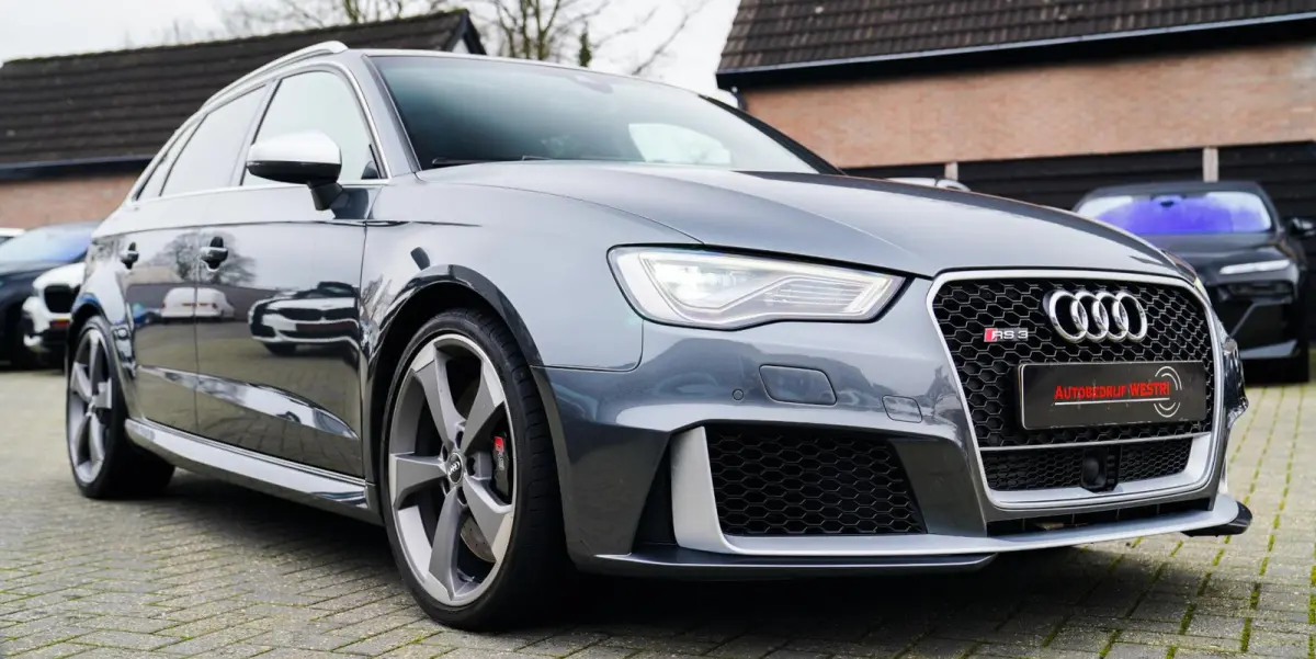 2.5 TFSI RS 3 quattro Pro Line Plus | FABRIEKSNIEUW DOOR STIPT | Panorama | Carbon Pakket | NIEUW | NAP