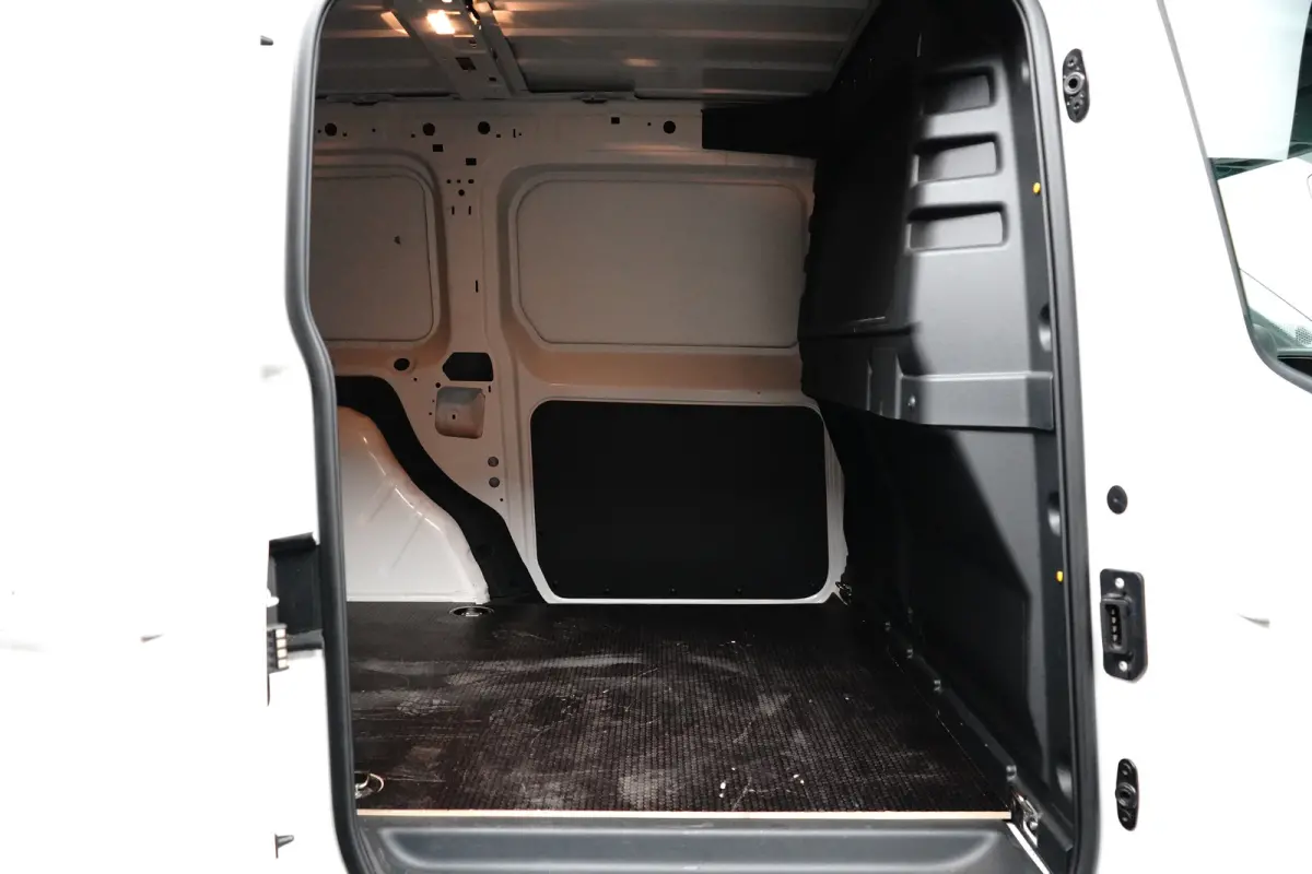 2.0 TDI 122 PK MAXI Airco | DAB+ | PDC v+a | Bumpers in kleur | BPM VRIJ!!