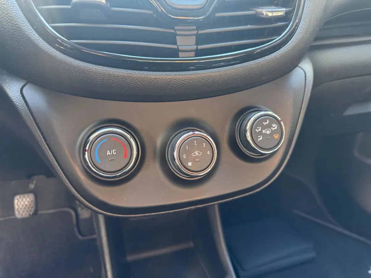 1.0 Online Edition Apple Carplay Android Play