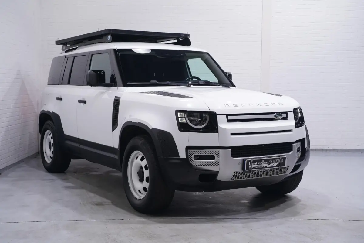 3.0 D250 Grijs Kenteken 3-Zits Lang, Front Runner Dakdrager, 360 Camera, Navi, Trekhaak 3.500 kg