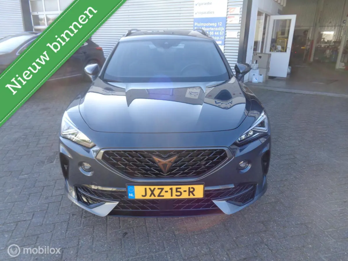 1.5 TSI Business Edition Plus/AUTOMAAT DSG/Airco/Full LED/Carplay/19''LM/Camera/PDC/Stoelverw/Stuurverw/Slechts 29000km NIEUWSTAAT