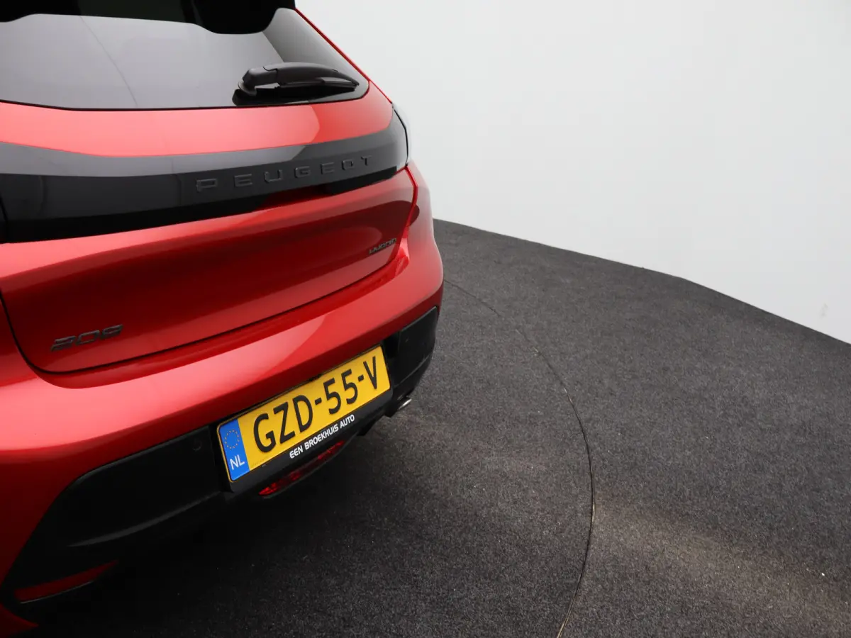 Hybrid 100 e-DCS6 GT | Achterbank in delen neerklapbaar | Achterruitverwarming | Achteruitrijcamera