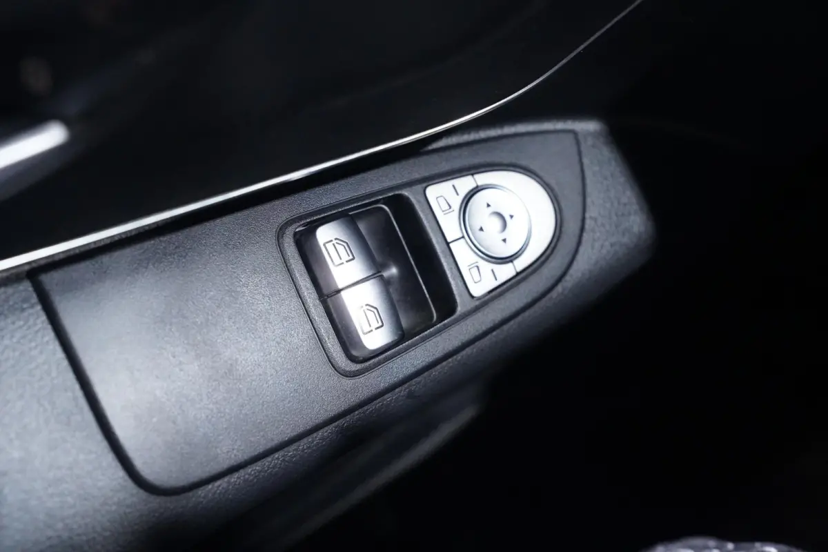 116 CDI 163 pk Dubbel Cabine NAP Lang 2x Schuifdeur LED Koplampen Camera Apple Carplay PDC V+A