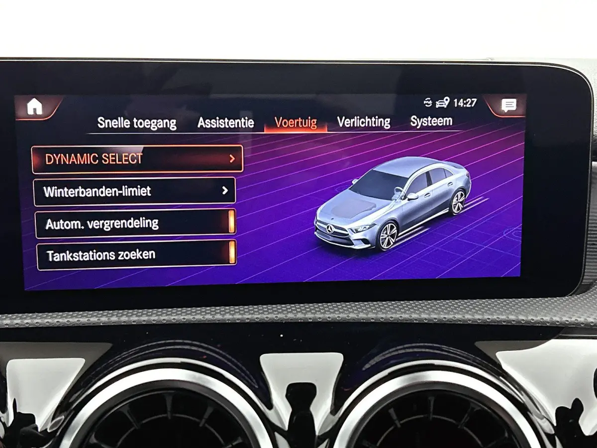 250 e AMG Line | AUTOMAAT | NAVIGATIE | STOELVERWARMING | CLIMATE CONTROL | CRUISE CONTROL | PARKEERSENSOREN |