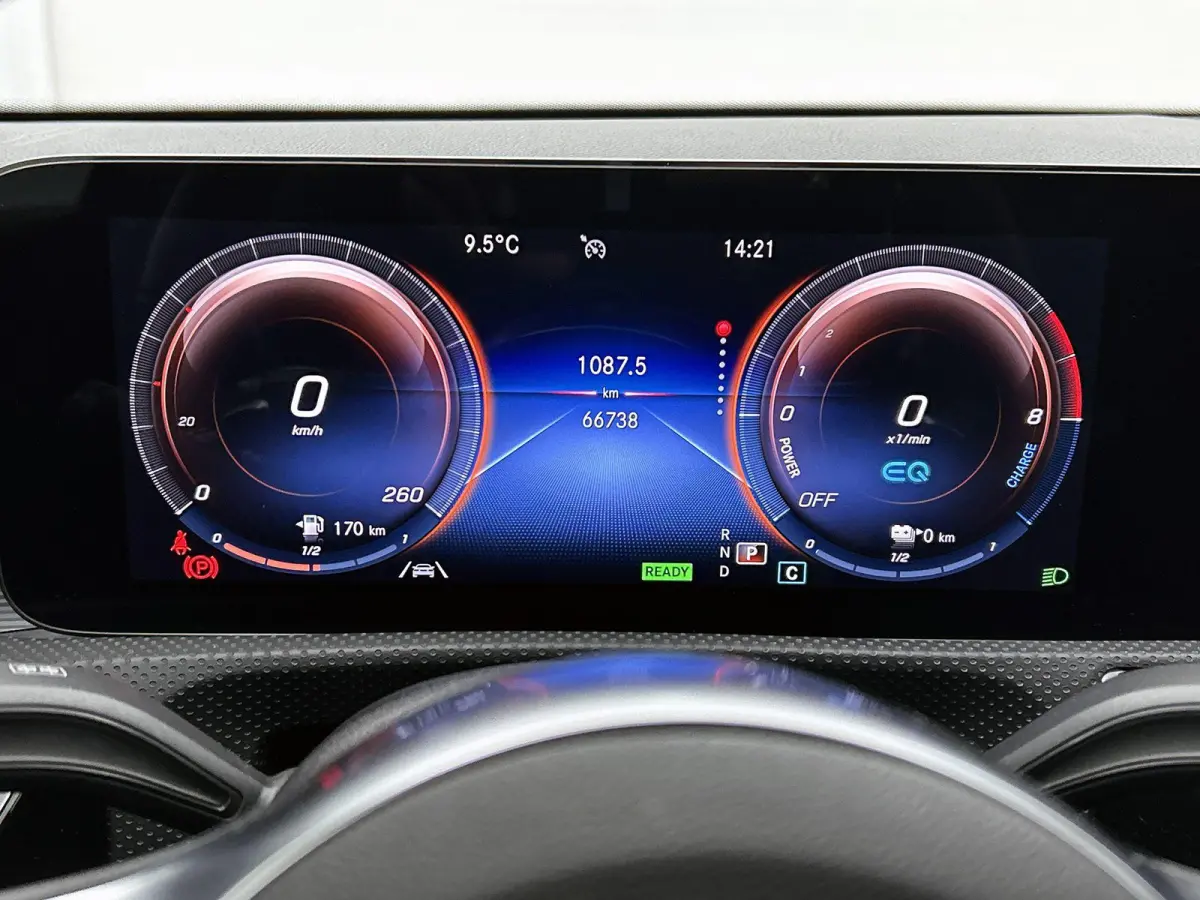 250 e AMG Line | AUTOMAAT | NAVIGATIE | STOELVERWARMING | CLIMATE CONTROL | CRUISE CONTROL | PARKEERSENSOREN |