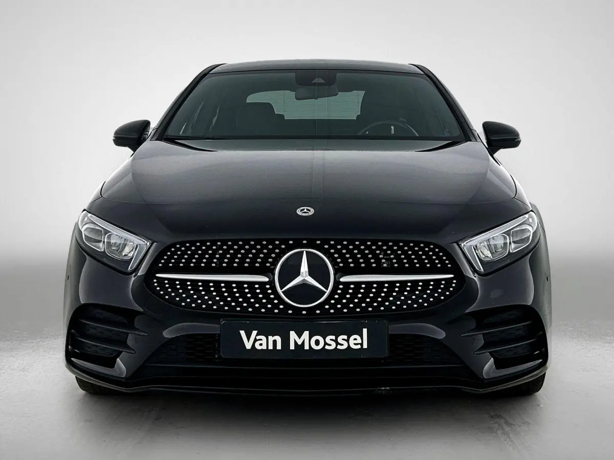250 e AMG Line | AUTOMAAT | NAVIGATIE | STOELVERWARMING | CLIMATE CONTROL | CRUISE CONTROL | PARKEERSENSOREN |