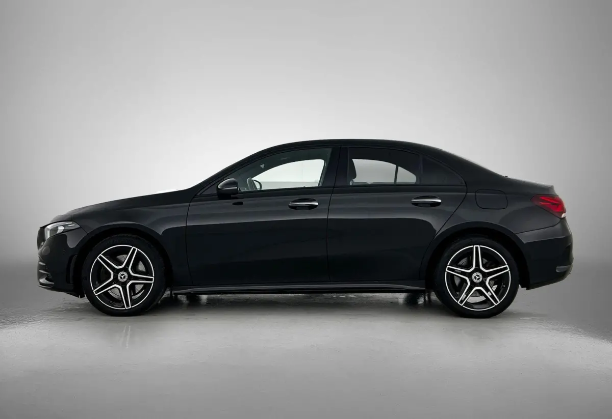 250 e AMG Line | AUTOMAAT | NAVIGATIE | STOELVERWARMING | CLIMATE CONTROL | CRUISE CONTROL | PARKEERSENSOREN |