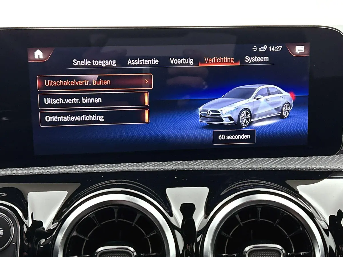 250 e AMG Line | AUTOMAAT | NAVIGATIE | STOELVERWARMING | CLIMATE CONTROL | CRUISE CONTROL | PARKEERSENSOREN |
