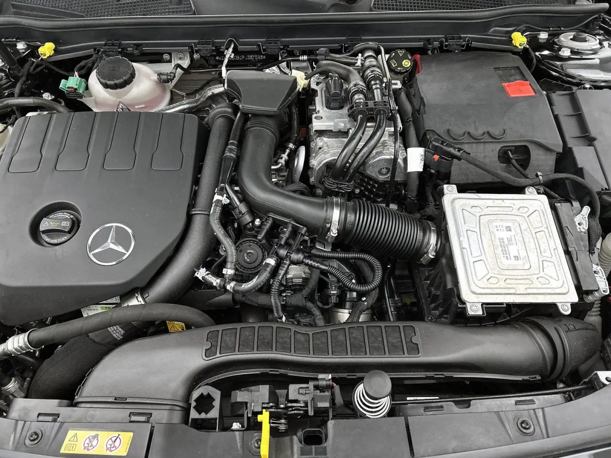 250 e AMG Line | AUTOMAAT | NAVIGATIE | STOELVERWARMING | CLIMATE CONTROL | CRUISE CONTROL | PARKEERSENSOREN |