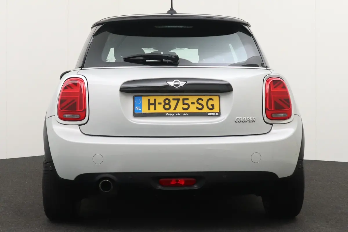 1.5 136 PK Aut. Cooper Navi Cruise Stoelverw.
