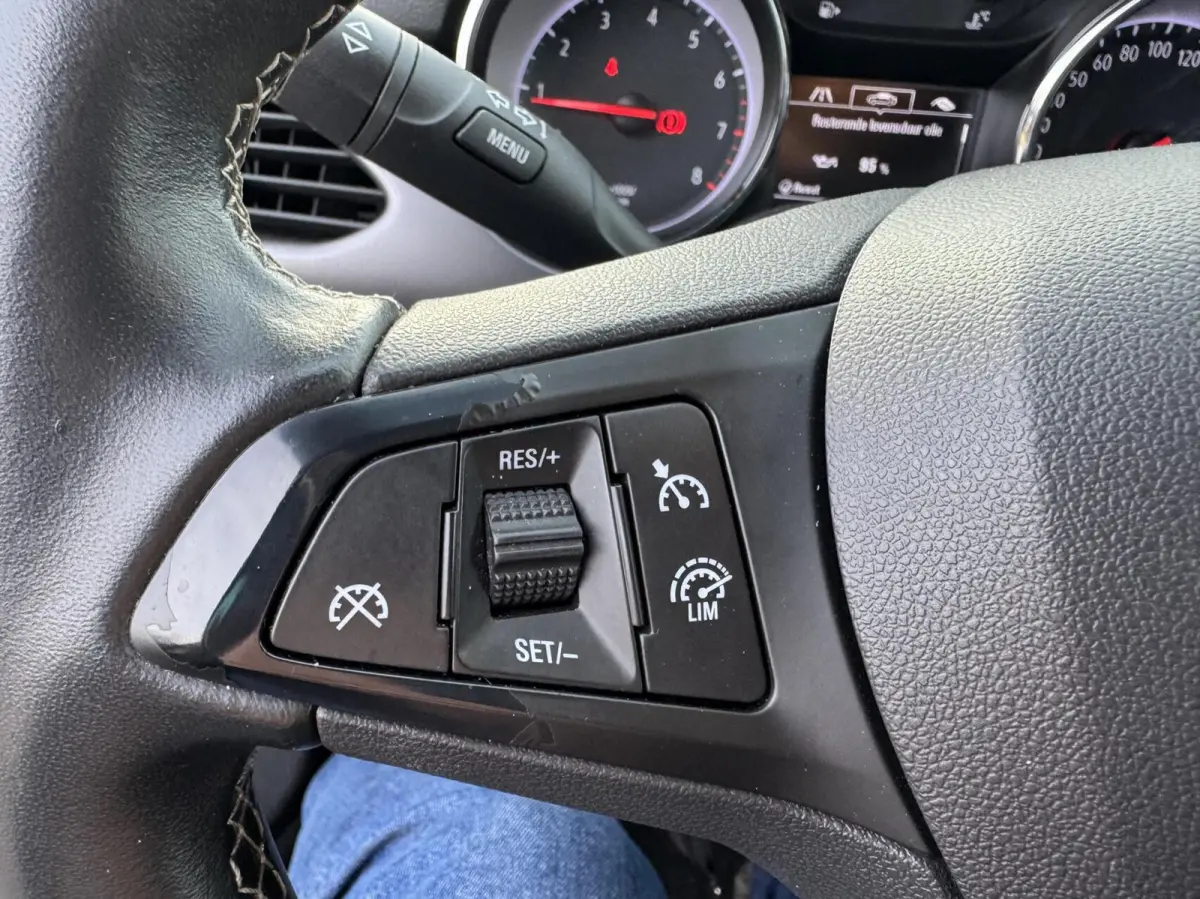 1.2 Edition cruise camera apple car play onderhoudsb