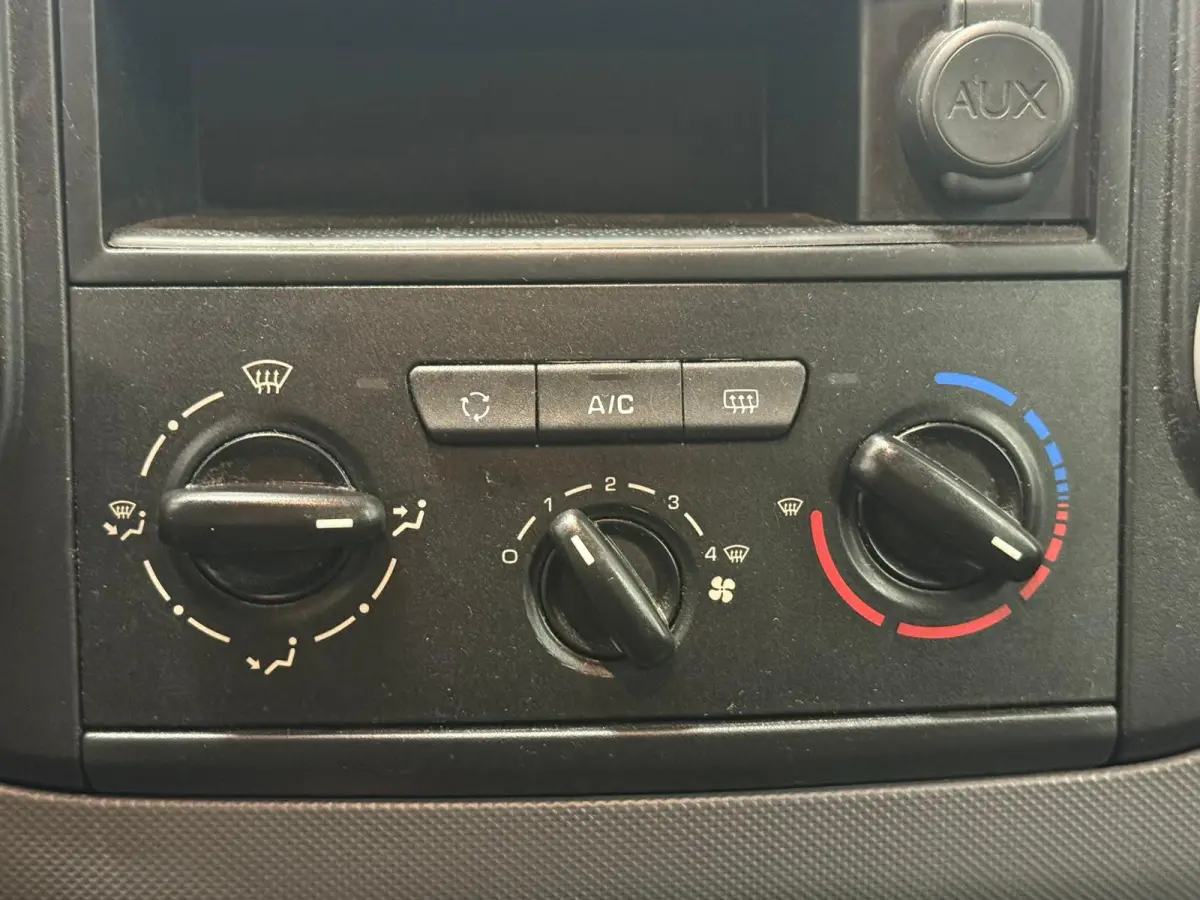 1.6 BlueHDi 100 PK L1 Premium Airco Cruise Control Parkeersensoren Elektrische Ramen