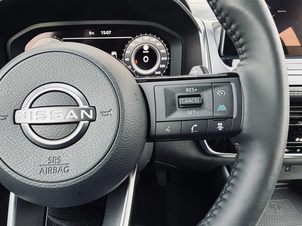 1.3 MHEV Xtronic Business Executive
