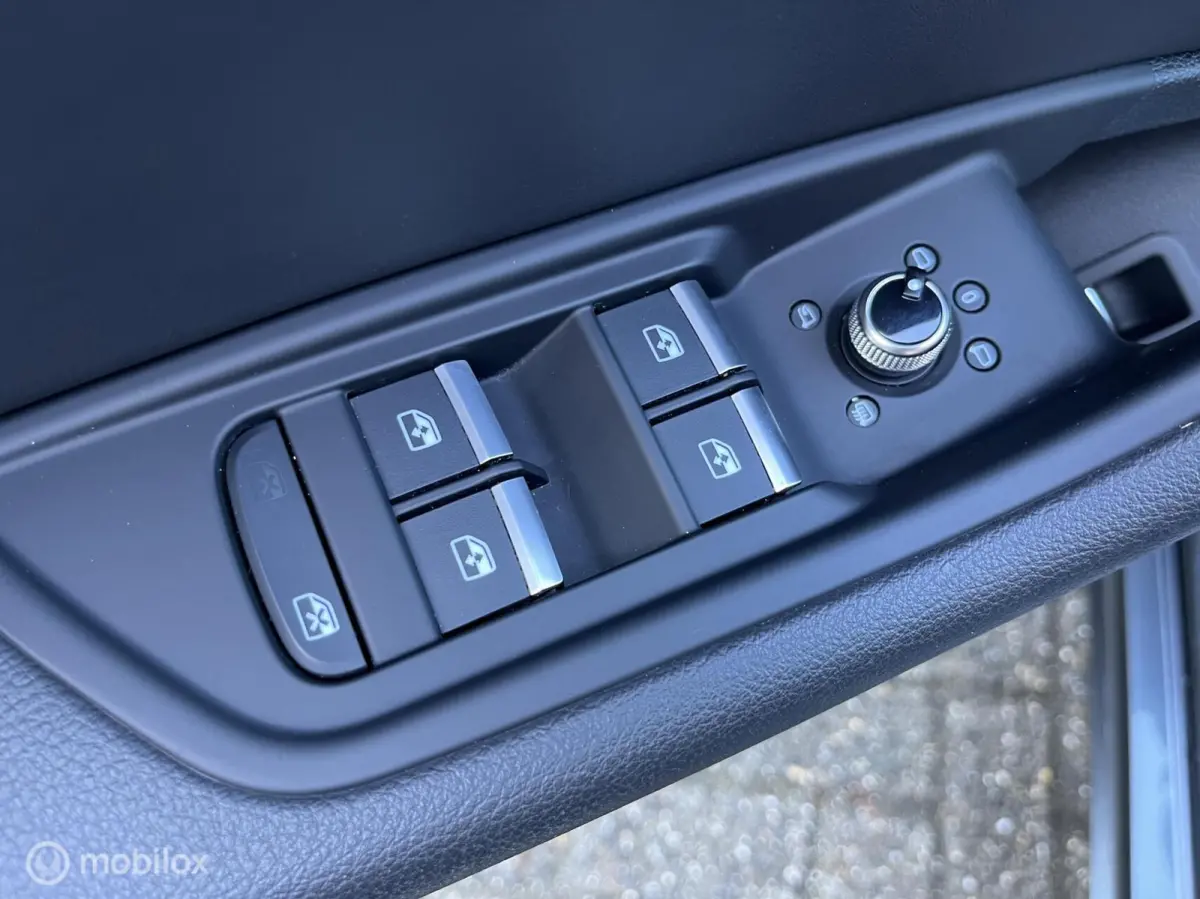 35 TFSI S-LINE LED*CAMERA*CRUISE CARPLAY*