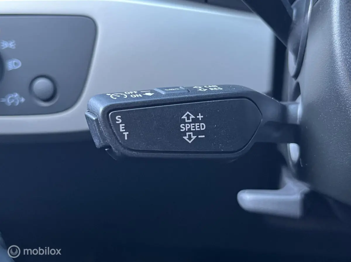 35 TFSI S-LINE LED*CAMERA*CRUISE CARPLAY*