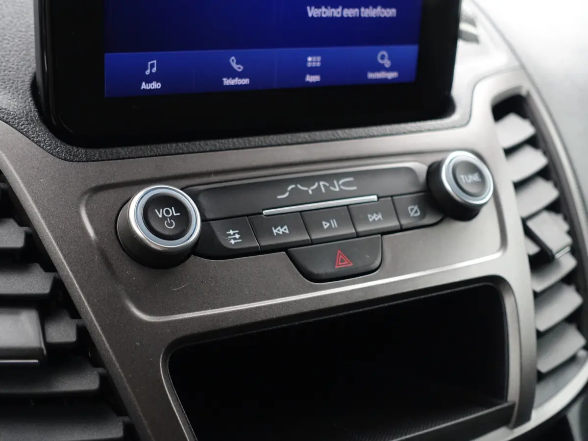 1.5 EcoBlue L2 ST Line Aut- 2x Schuifdeur, 3 Pers, Camera, Carplay, Stoelverwarming, Sidebars