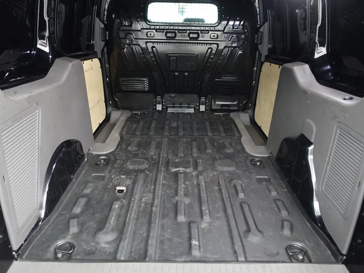 1.5 EcoBlue L2 ST Line Aut- 2x Schuifdeur, 3 Pers, Camera, Carplay, Stoelverwarming, Sidebars